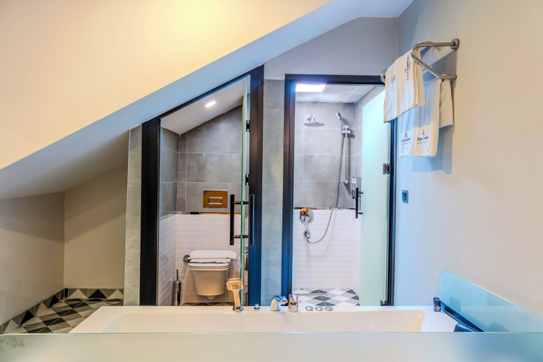 Bathroom 5, Atar Airport Hotel - Restaurant & Spa Wellness, Arnavutkoy