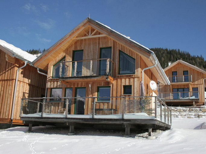 Exterior & Views 1, Chalet in Hohentauern Near Ski Lift, Murtal