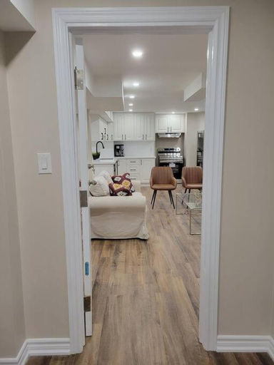 Others 4, Guest Suite in Whitby, Durham