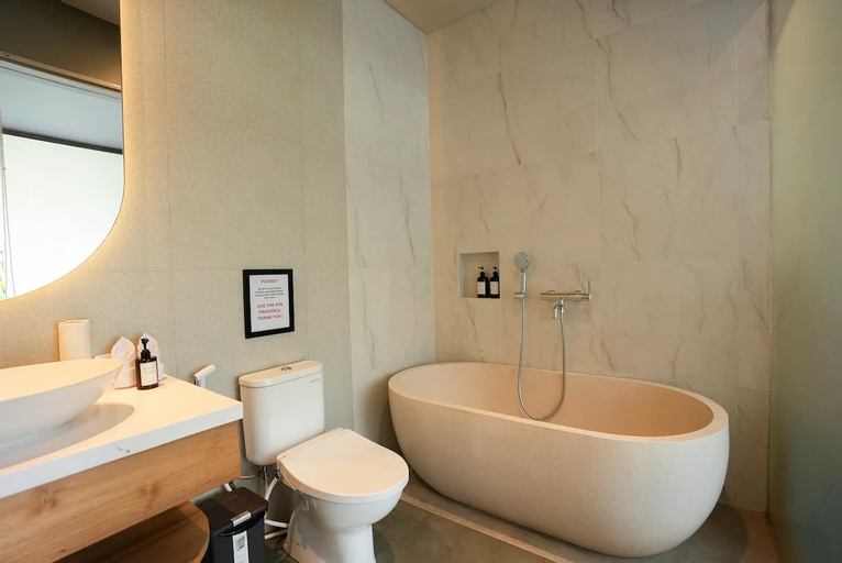 Bathroom 8