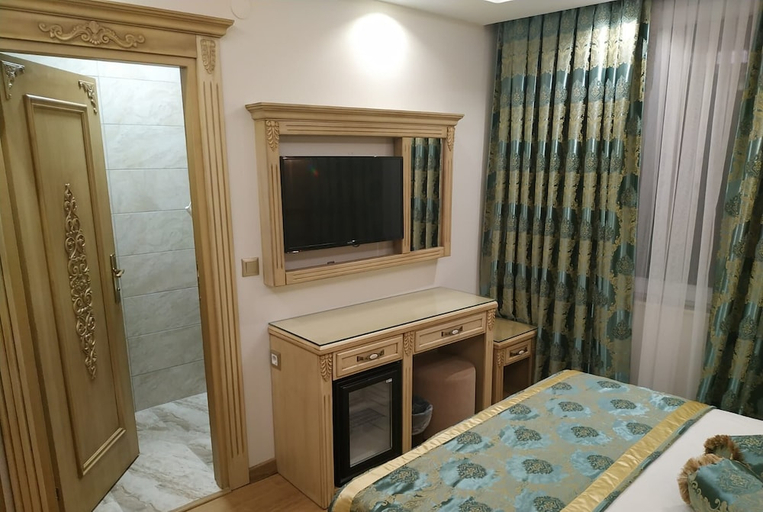 Bedroom 2, Apple Tree Hotel, Fatih