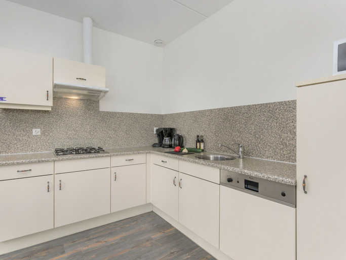 Private kitchen 2, Pet-friendly Garden Getaway, Edam-Volendam