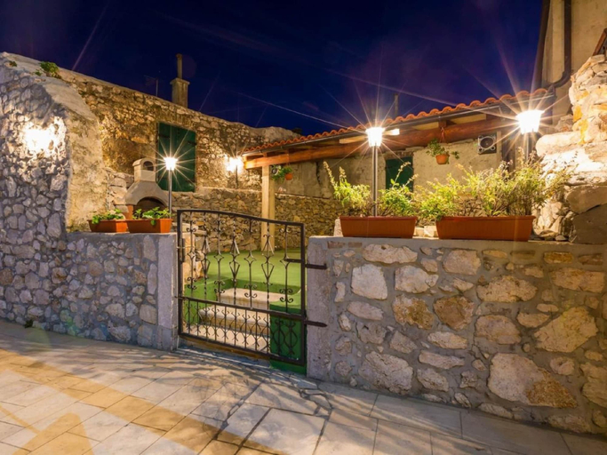 Exterior & Views 2, Large Holiday Home With Private Pool, Wellness & Sea View, Vinodolska