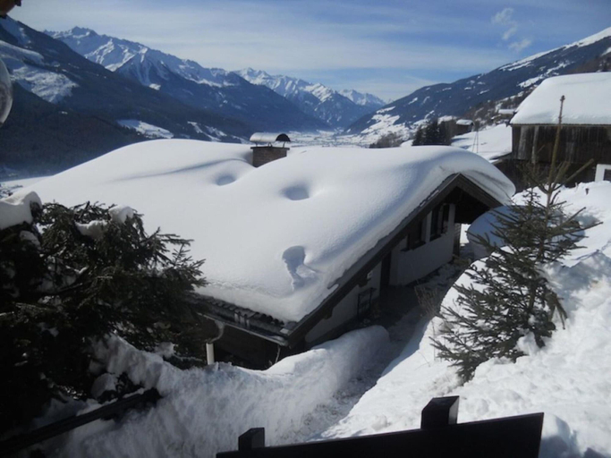 Exterior 4, Chalet on the ski Slope, Zell am See