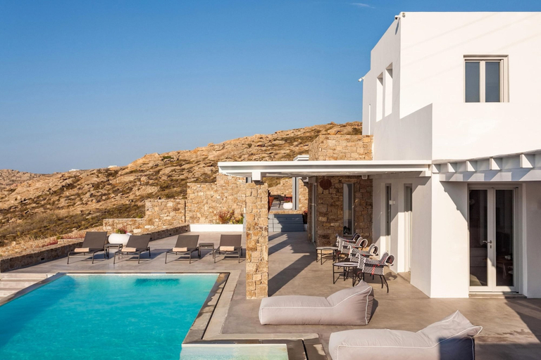 Room 2, Epic Twin Luxurious 14 Bedrooms Villa for 28, South Aegean