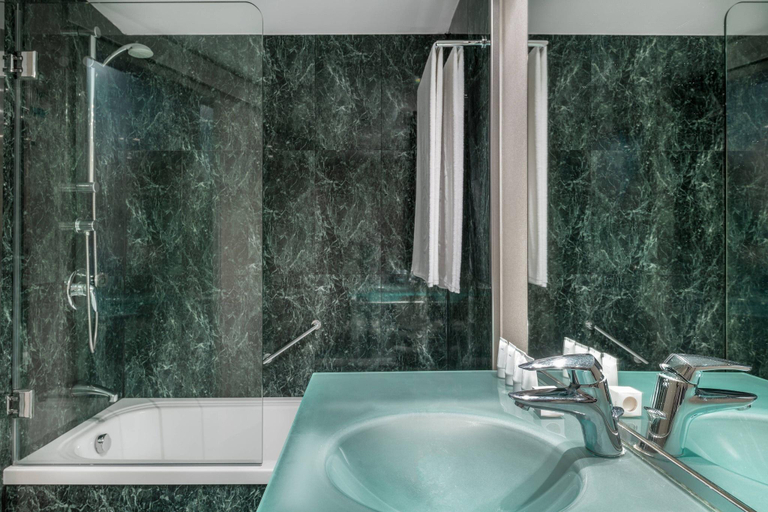 Bathroom 5, AC Hotel Gran Canaria by Marriott, Las Palmas
