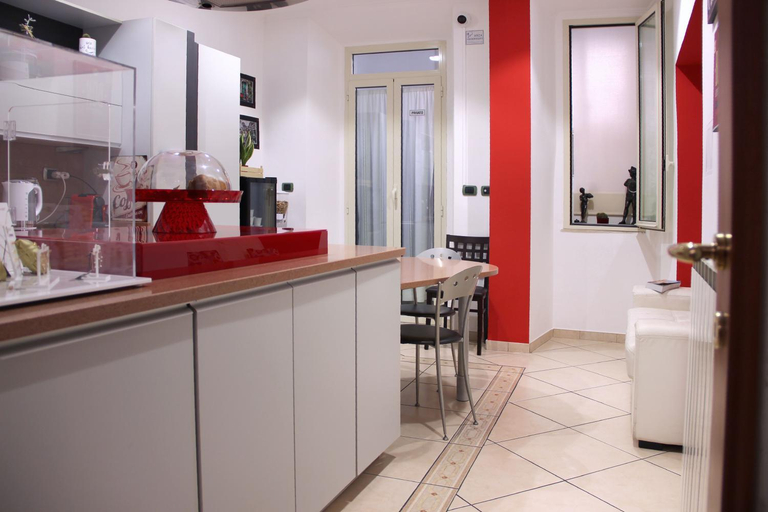 Others 5, Lorenz Suites, Rome