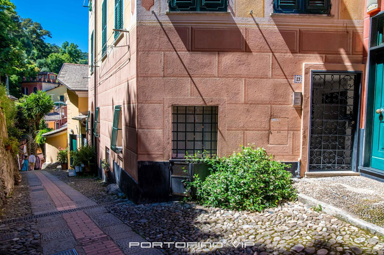 San Giorgio by PortofinoVip, Genova