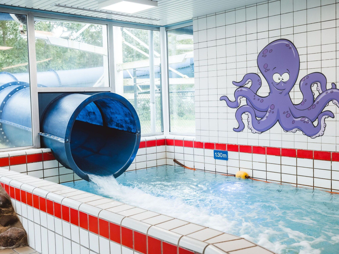 Pool 3, Apartment in De Koog With Free Parking, Texel