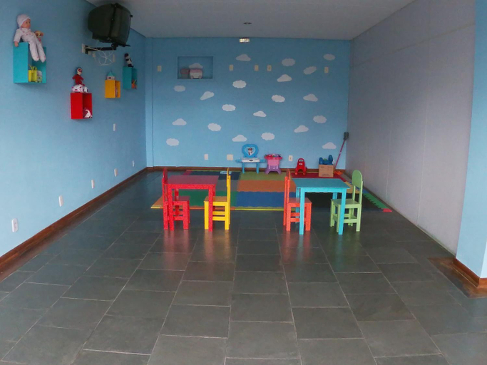 Others 3, Condominio Flat Piemonte, Serra Negra