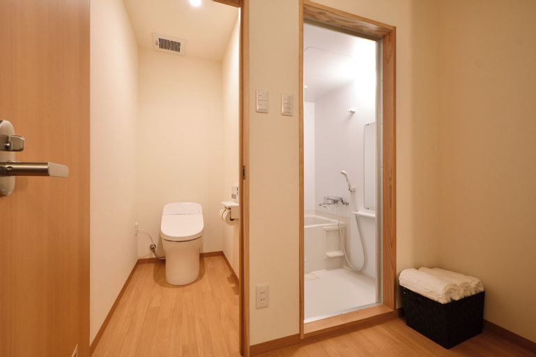 Bathroom 3