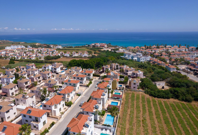 Others 5, Luxury Villa Agathoula