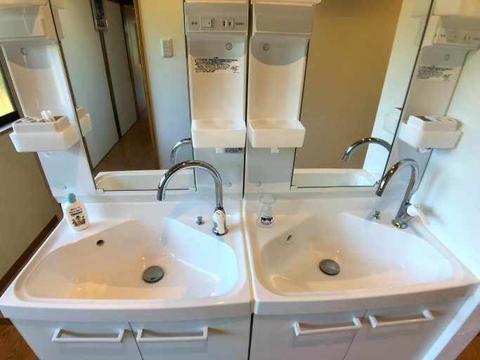 Bathroom 3, Yadokari Kumano, Kumano