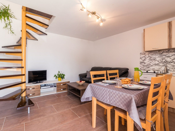 Others 5, Charming Villa With Private Swimming Pool, Žminj
