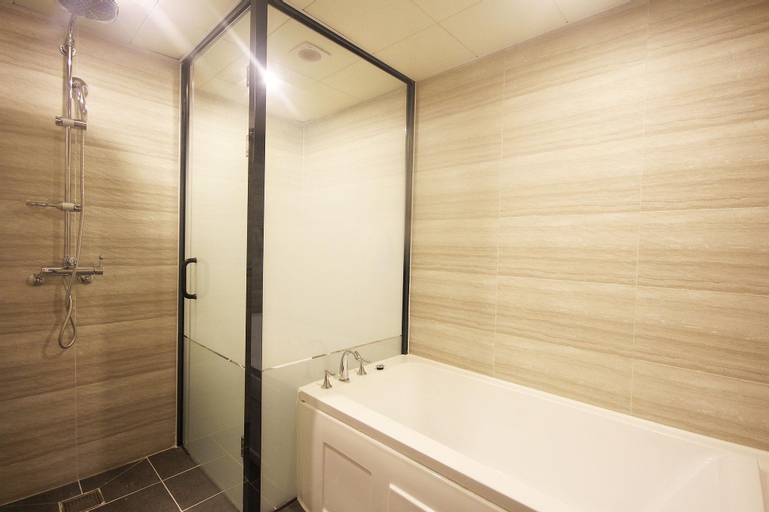 Bathroom 6