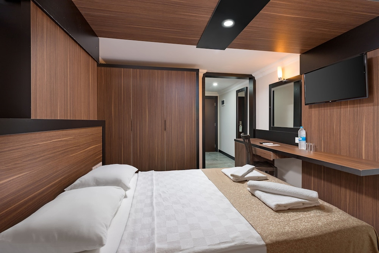 Bedroom 3, SENZA Grand Santana Hotel, Alanya