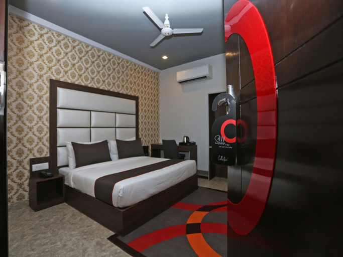 Bedroom 5, Hotel Arhaan Palace By GRB, Delhi