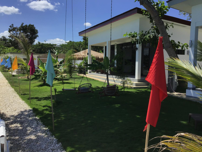 4, BambooBeachVilla2 AC NEW OCEANFRONT POOL sunsetview garden kitchen SATELLITE STARLINK WI-FI, Dimiao