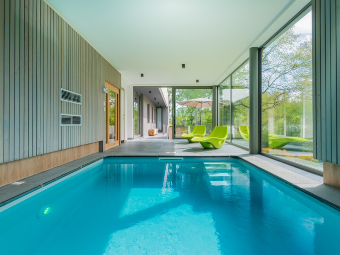 Modern villa with indoor swimming pool, Namur