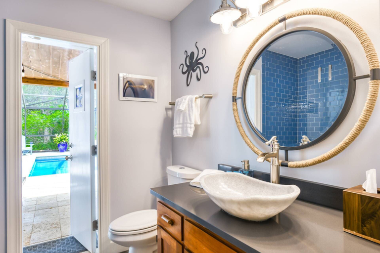 Bathroom 4, Casa Contera, Saint Johns
