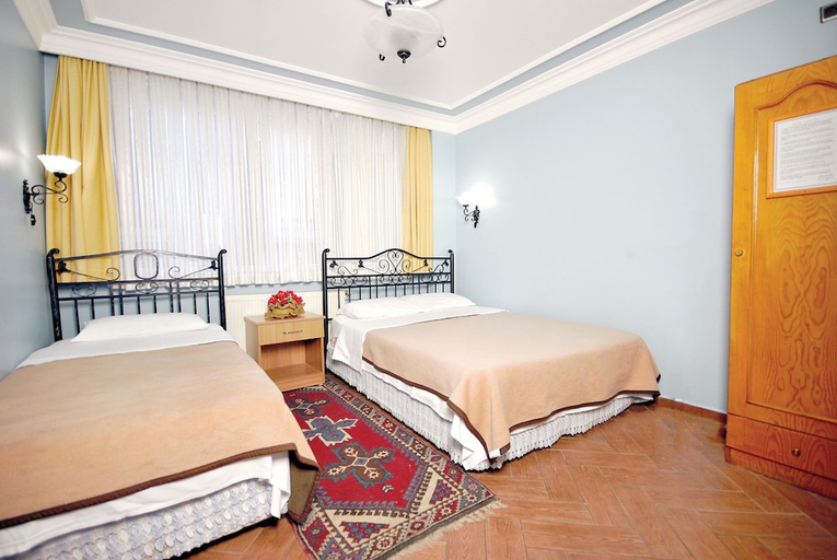 Bedroom 4, Side Hotel, Fatih