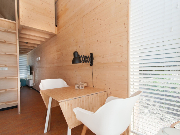 Bathroom 4, Lakefront Retreat w/ Hammock, Goedereede