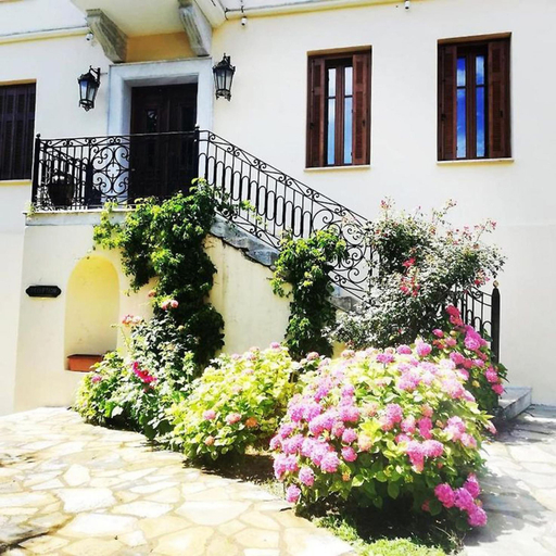 Room 2, Archontiko Polyzos 20 Paparouna, Thessaly