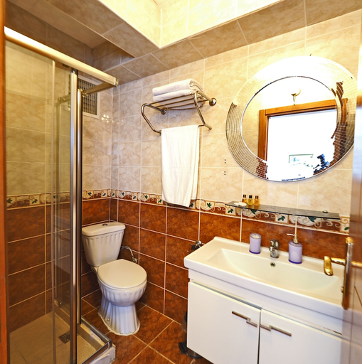 Bathroom 5, Sunrise Hotel, Fatih