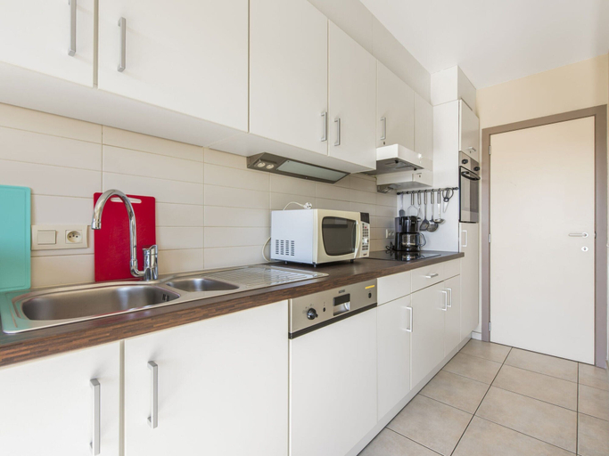 Others 5, Apartment Close to the Downtown, West-Vlaanderen