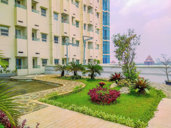 Exterior & Views 2, Modern Look 1Br Apartment At Atlanta Residence, Depok