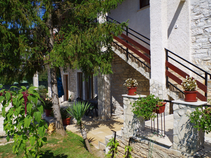 Exterior & Views 2, Luxurious Apartment in Sajini Croatia, Barban