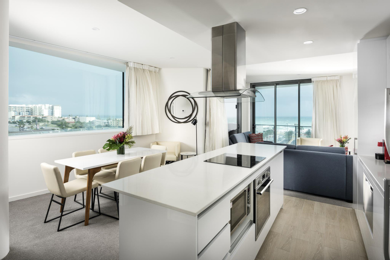 Dining Room 19