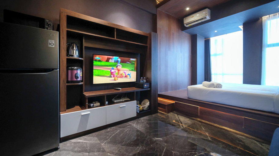 Bedroom 3, Simple And Modern Studio (No Kitchen) Anderson Supermall Mansion Apartment, Surabaya
