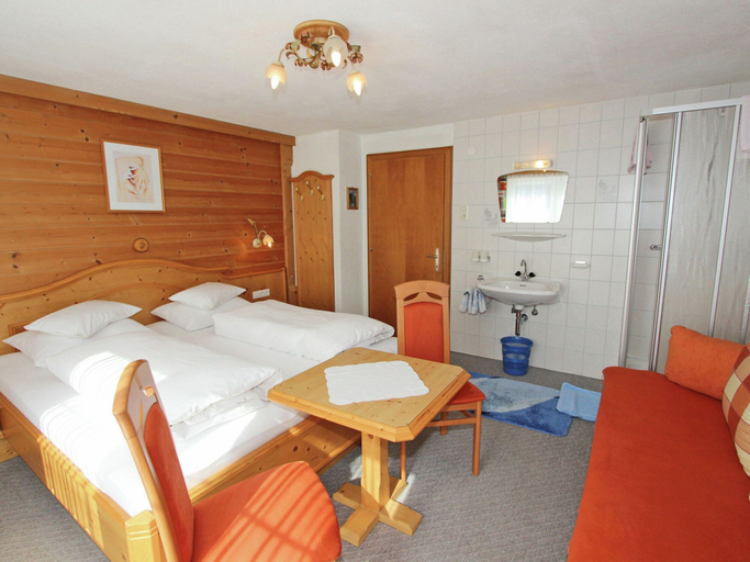 Bedroom 4, Apartment in Kappl Near Ski Lift, Landeck