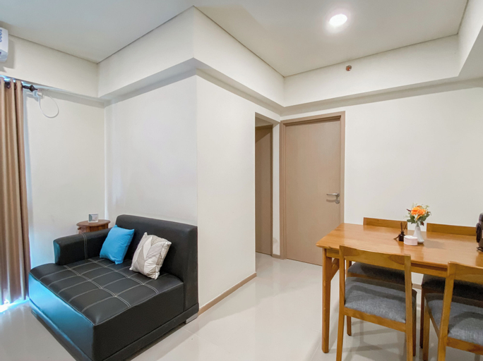 Warm And Homey 2Br At Meikarta Apartment, Cikarang