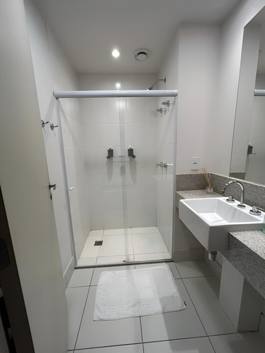 Bathroom, True America apart-hotel, Campos