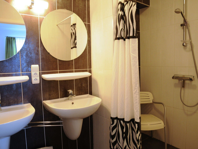 Bathroom 3, Holiday Home in Barvaux With Sauna & Garden, Luxembourg