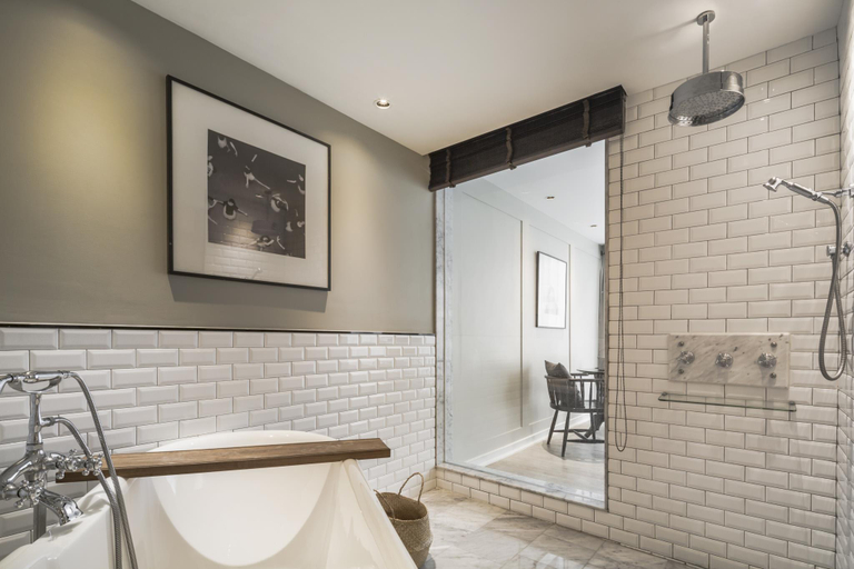 Bathroom 5