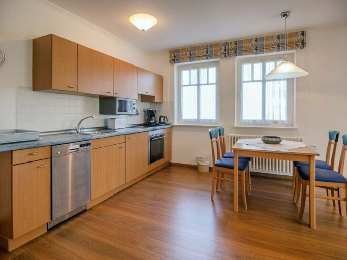 Others 2, Comfy Apartment With 1 Bedroom and Balcony 53, Vorpommern-Rügen
