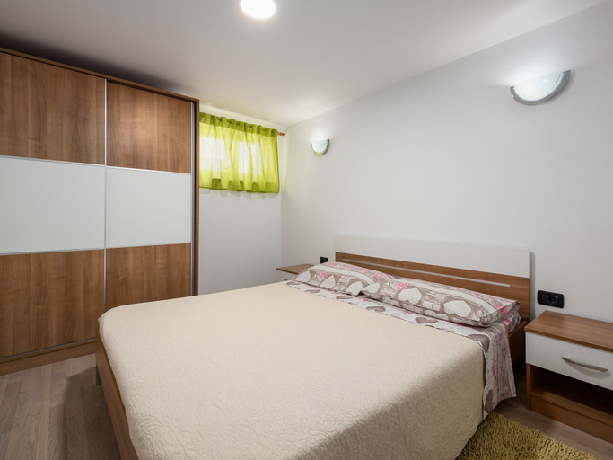 Bedroom 3, Holiday Home in Lindar With Pool, Pazin