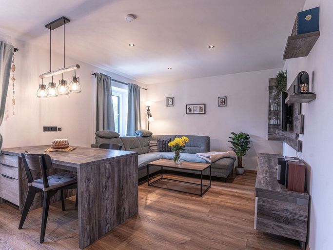 Others 5, Ferienhaus mit Sauna in Skigebietsnahe, Regen
