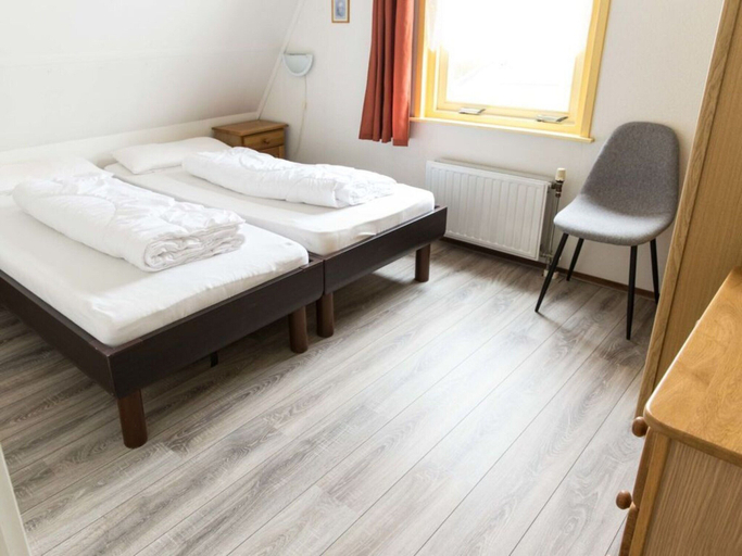 Room 4, "de Zeehond" Strandslag, Den Helder
