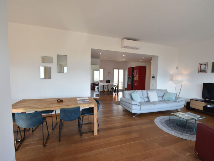 Others 5, Apartment in a Prime Location on Lake Maggiore, Verbano-Cusio-Ossola