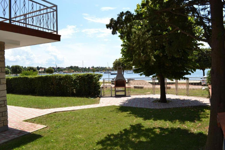 Others 4, VILLA LUNGOMARE, Umag