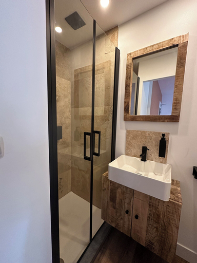 Bathroom 8