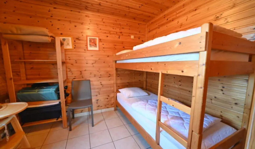 Others 5, Cosy chalet with sauna in a quiet area, Luxembourg