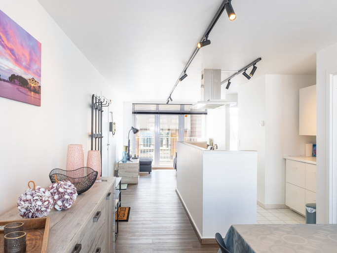 Others 3, Pleasant Apartment With Sunny Terrace, West-Vlaanderen