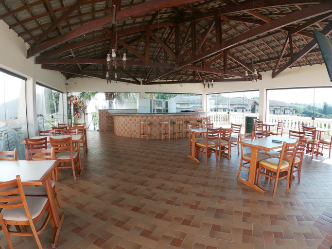 Food & Drinks, Condominio Flat Piemonte, Serra Negra