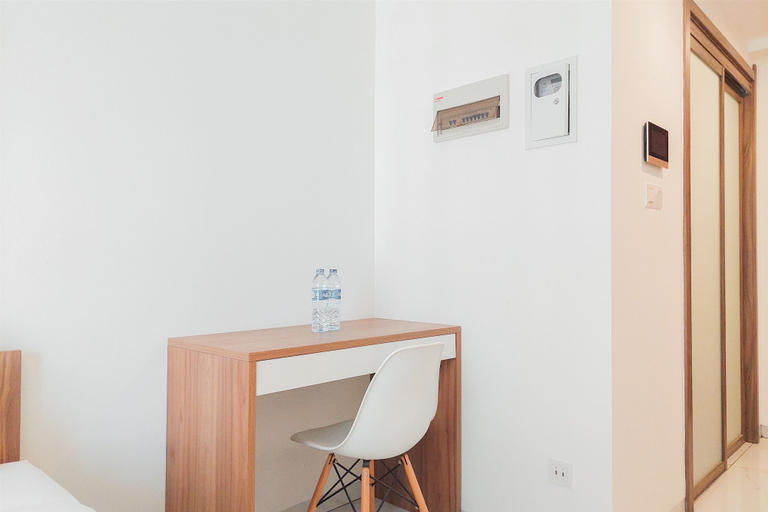 Bedroom 4, Restful And Homey Studio At Sky House Alam Sutera Apartment, Tangerang