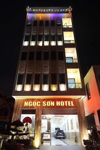Ngoc Son Hotel, Hải An